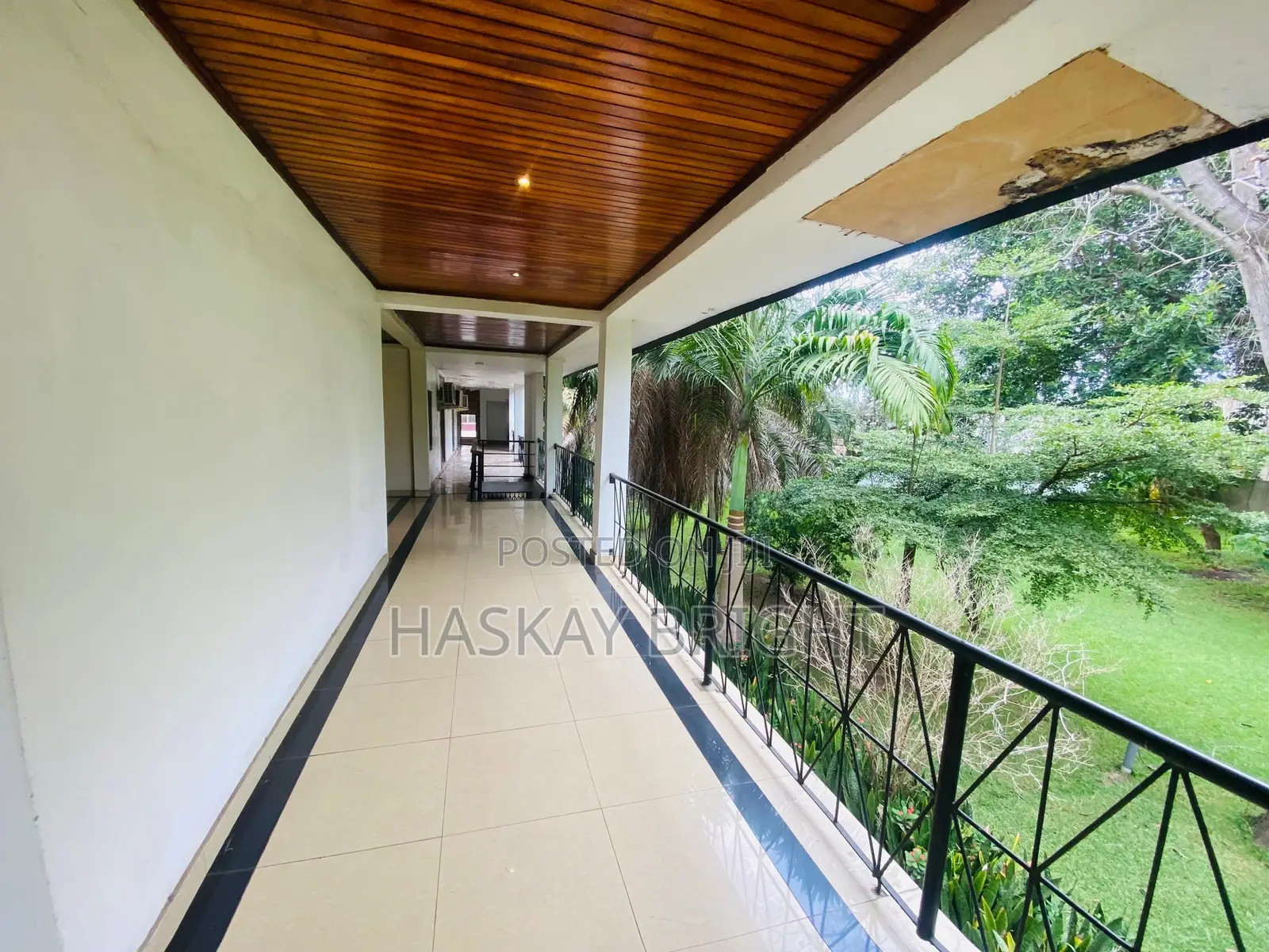 10bdrm House in Cantonments for rent