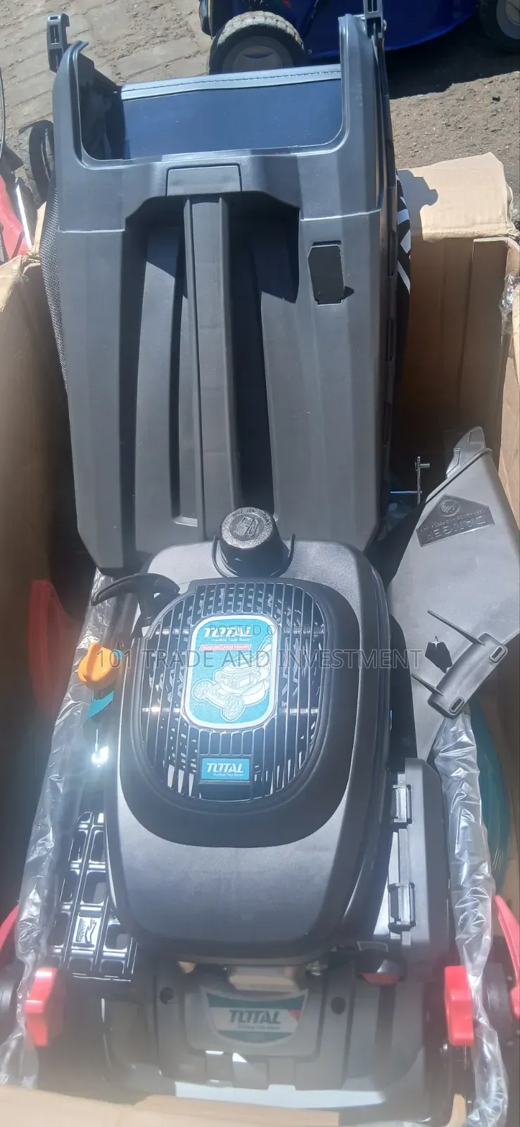 Total 4.8hp Lawn Mower (Big)