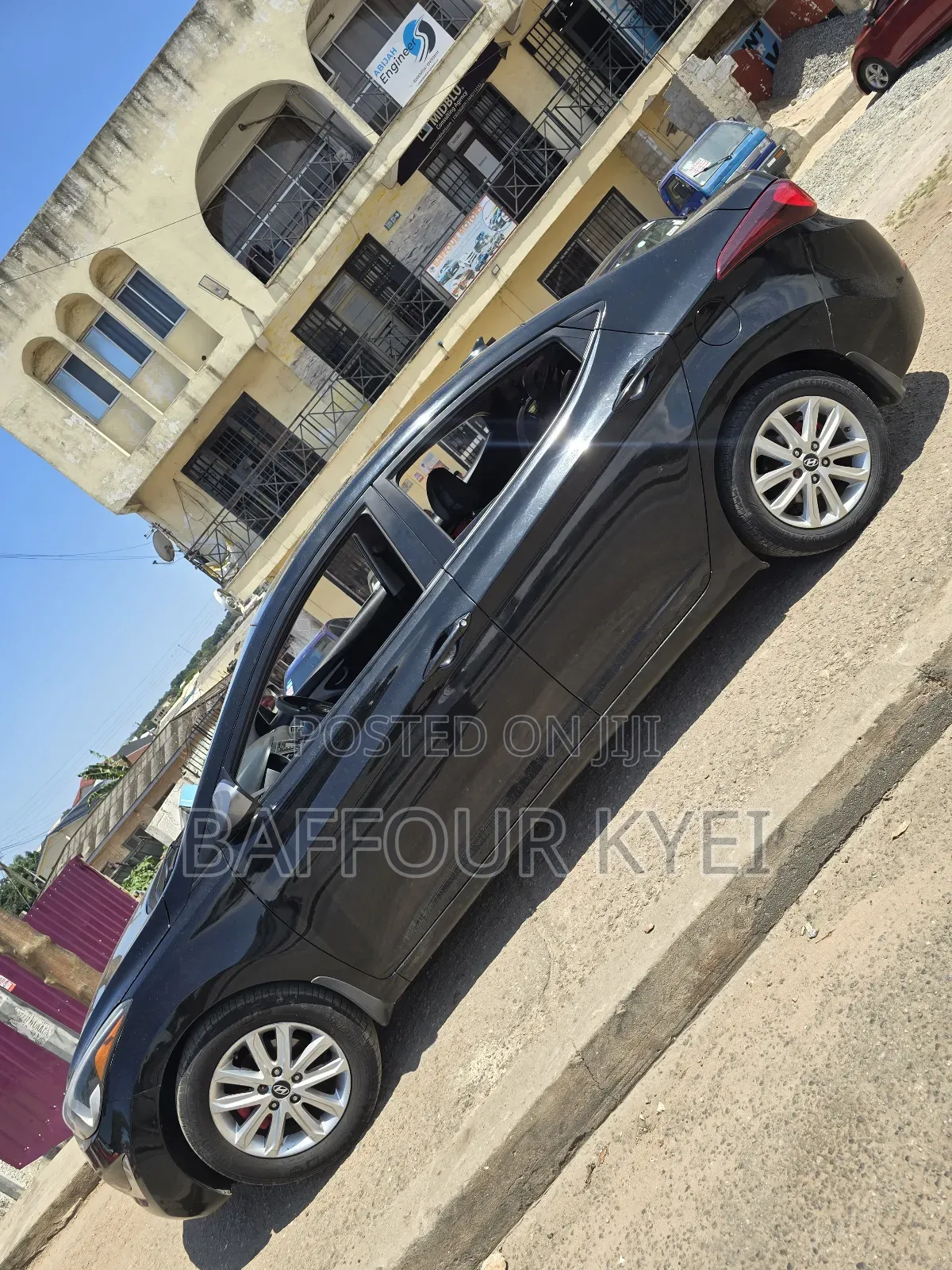 Hyundai Elantra Limited Sedan FWD (1.8L 4cyl 6A) 2016 Black