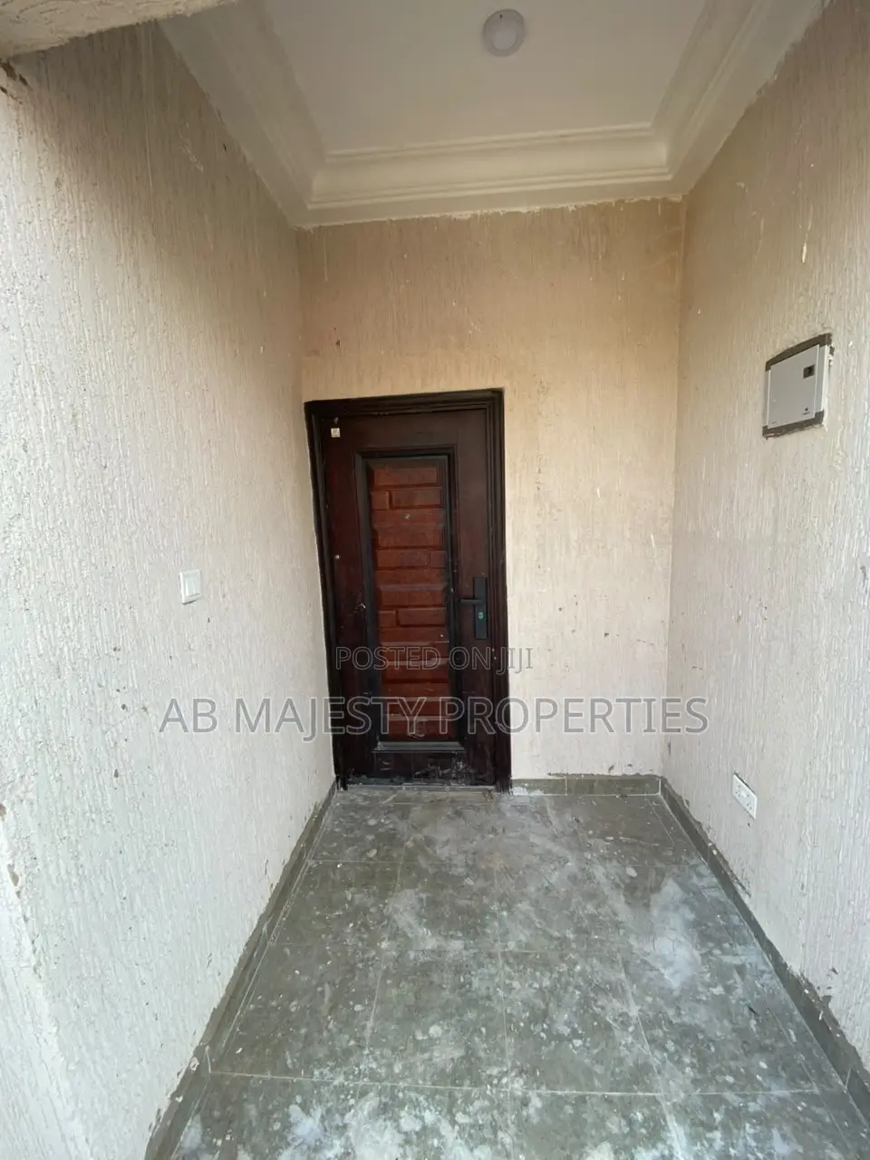 1bdrm Apartment in Ab Majesty, School Junction for rent