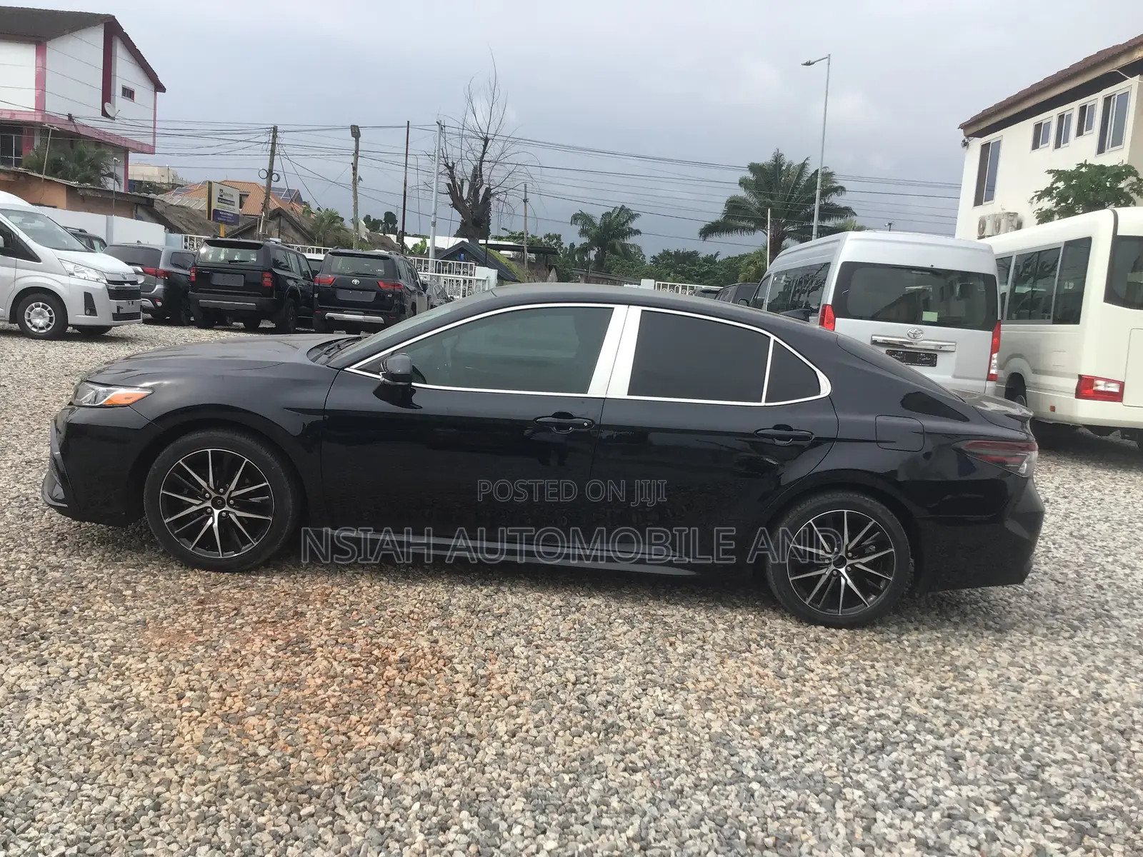 Toyota Camry 2021 Black