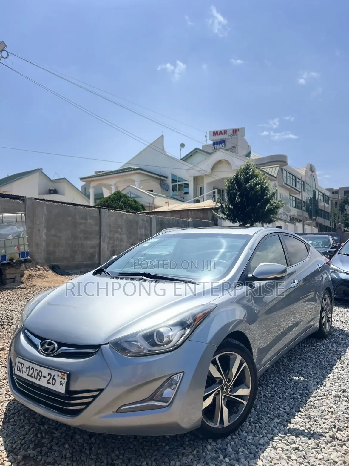 Hyundai Elantra Limited 4dr Sedan (1.8L 4cyl 6A) 2015 Silver