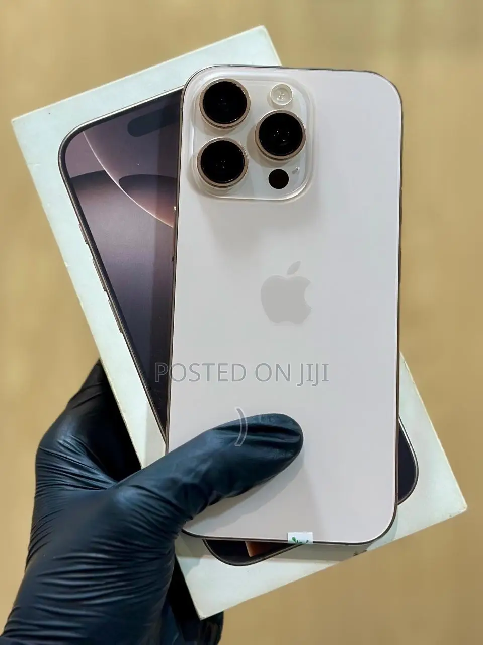 Apple iPhone 16 Pro Max 256 GB Gold