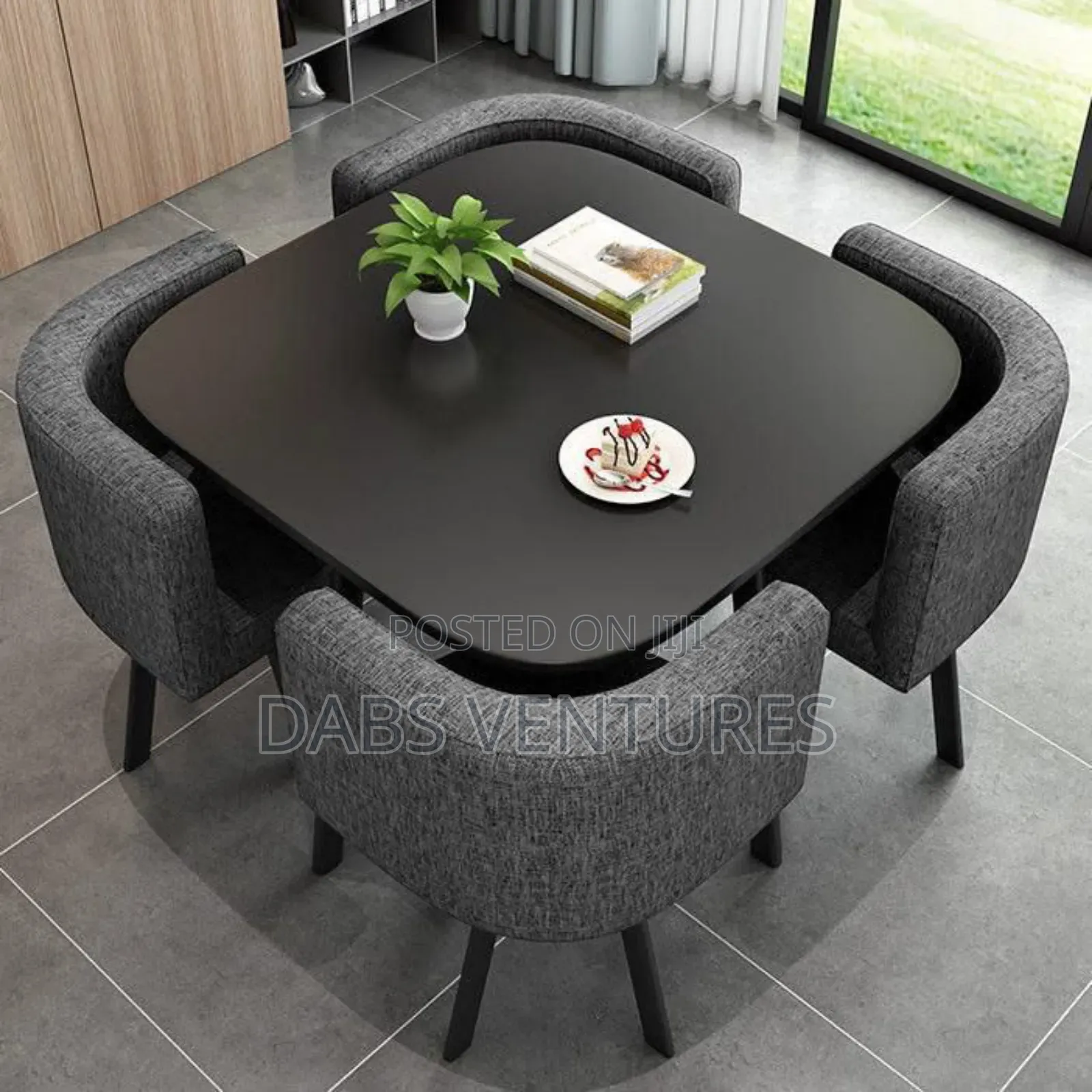 4 Seat Morden Dining Table