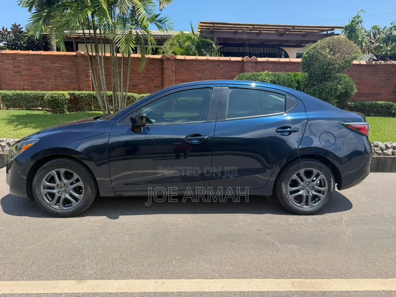 Toyota Yaris iA 1.5 FWD 2017 Blue