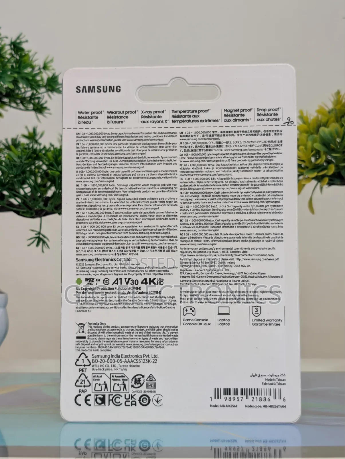 Samsung P9 Express microSDXC Memory Card 256GB for Nintendo Switch 2