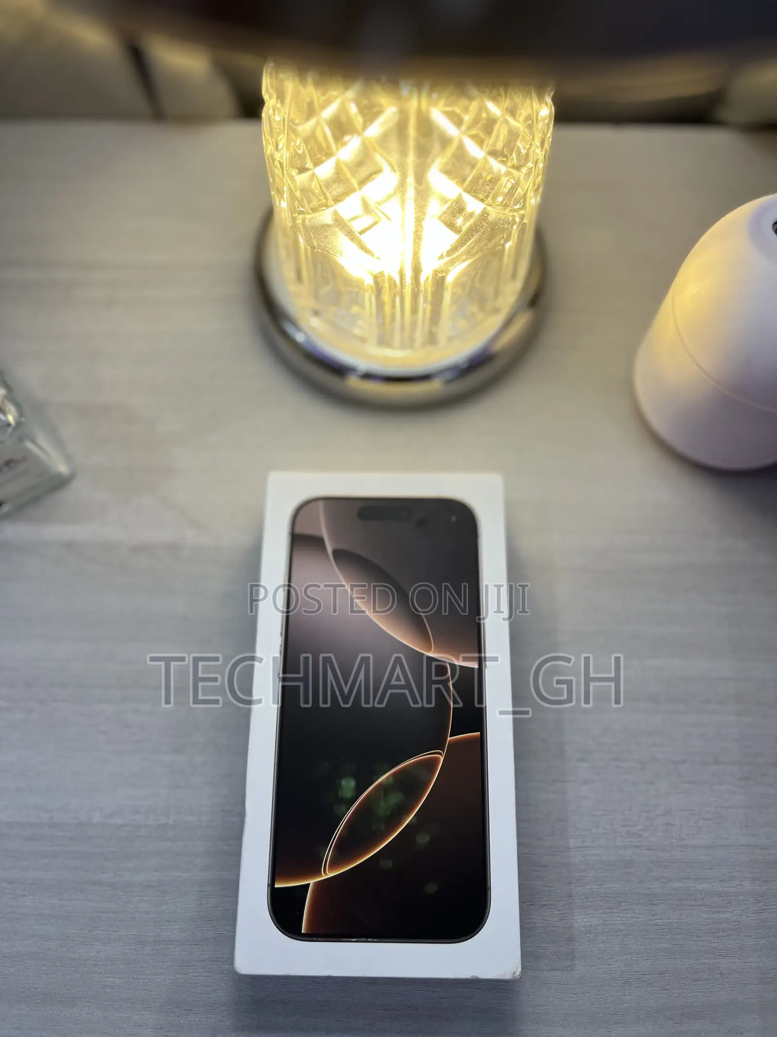 New Apple iPhone 16 Pro Max 256 GB Gold