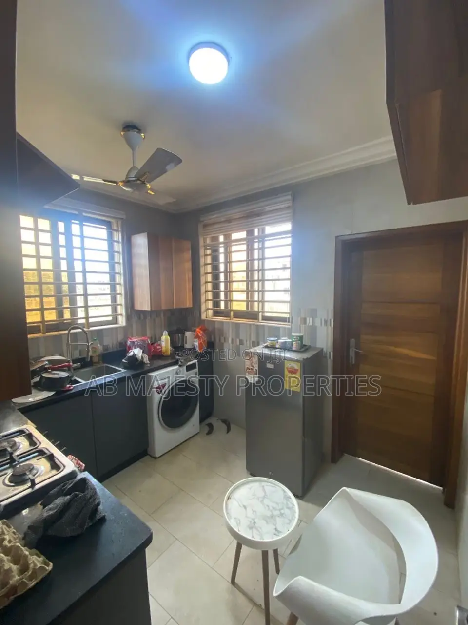 2bdrm Apartment in Ab Majesty, School Junction for rent