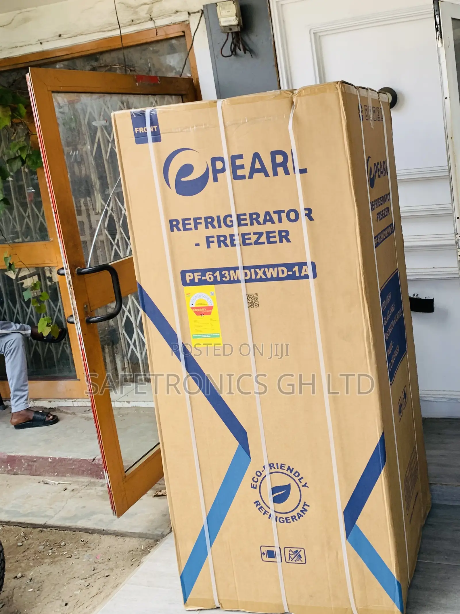 Exclusive PF-613MDIXWD-1A Pearl 421L 4-Door Side-by-Side Refrigerator