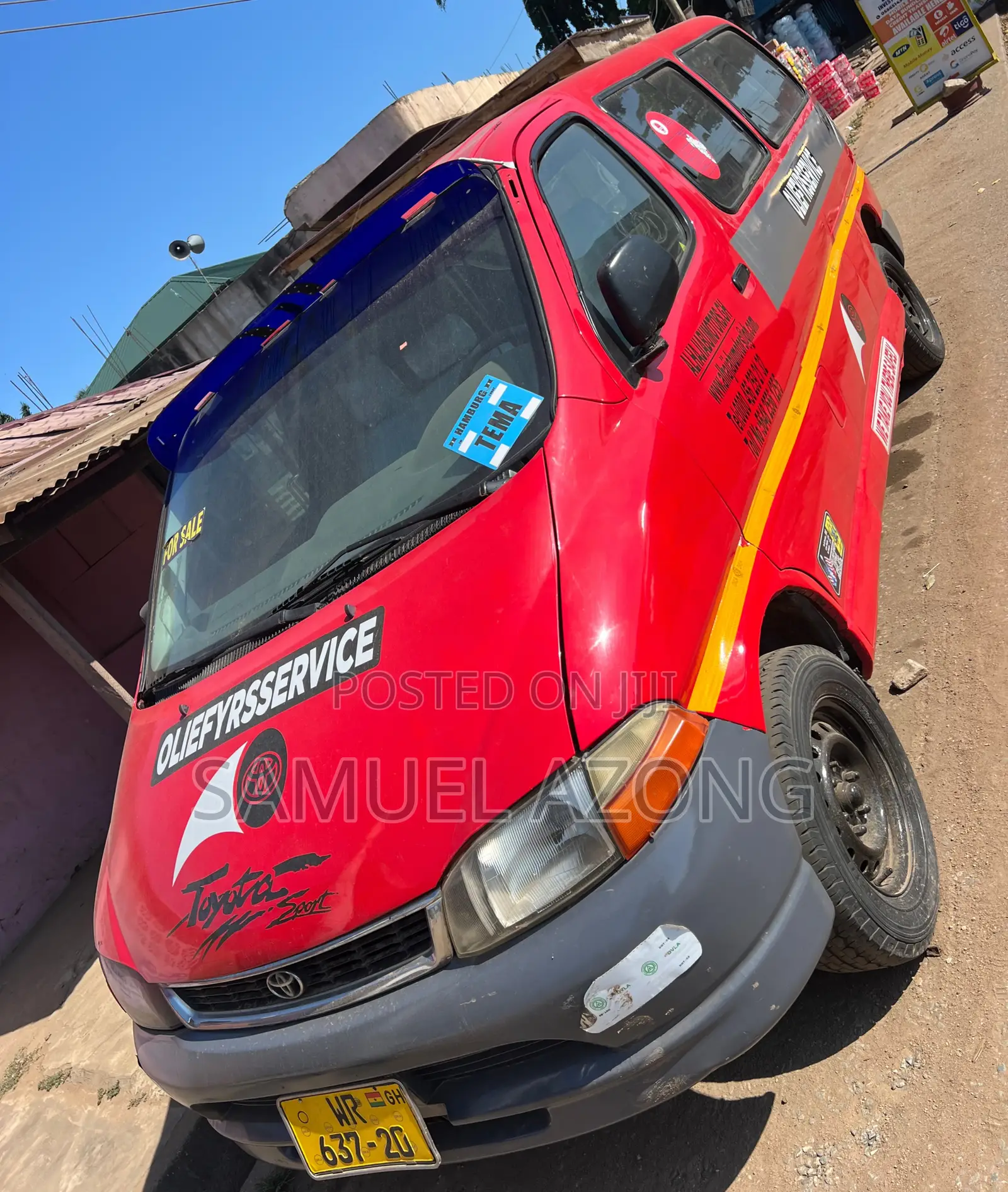 Toyota HiAce 2008 Red