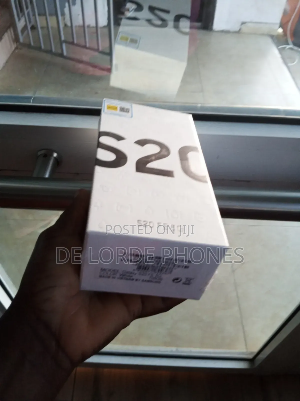 New Samsung Galaxy S20 FE 128 GB Blue