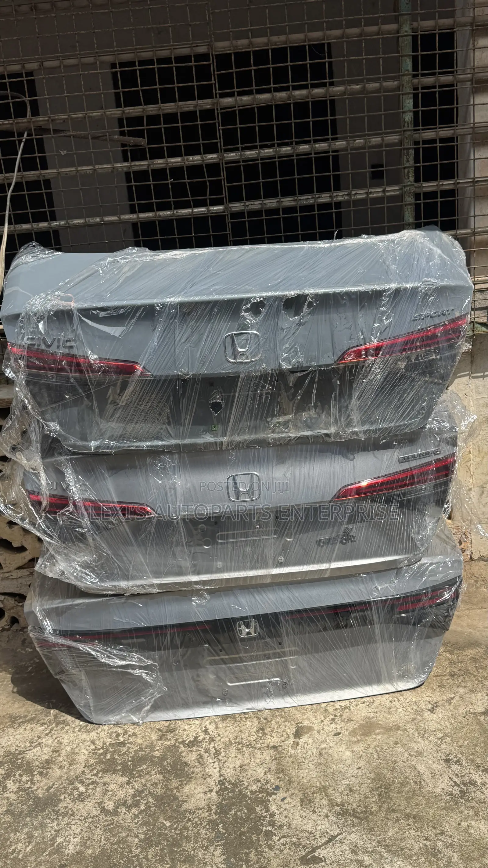Honda Civic 2022,2023,2024,2025,2026 Tailgate/ Boot Available