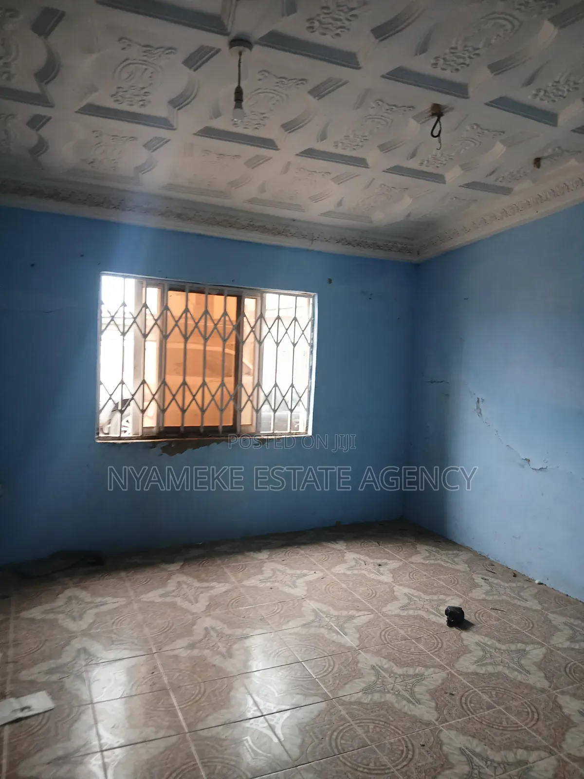 3bdrm Apartment in Atomic, Exhibition for rent