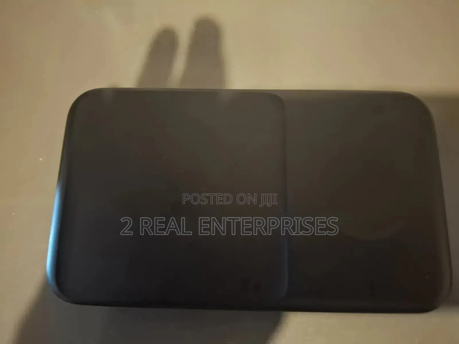 Samsung Wireless Charger Duo Model: EP-P4300