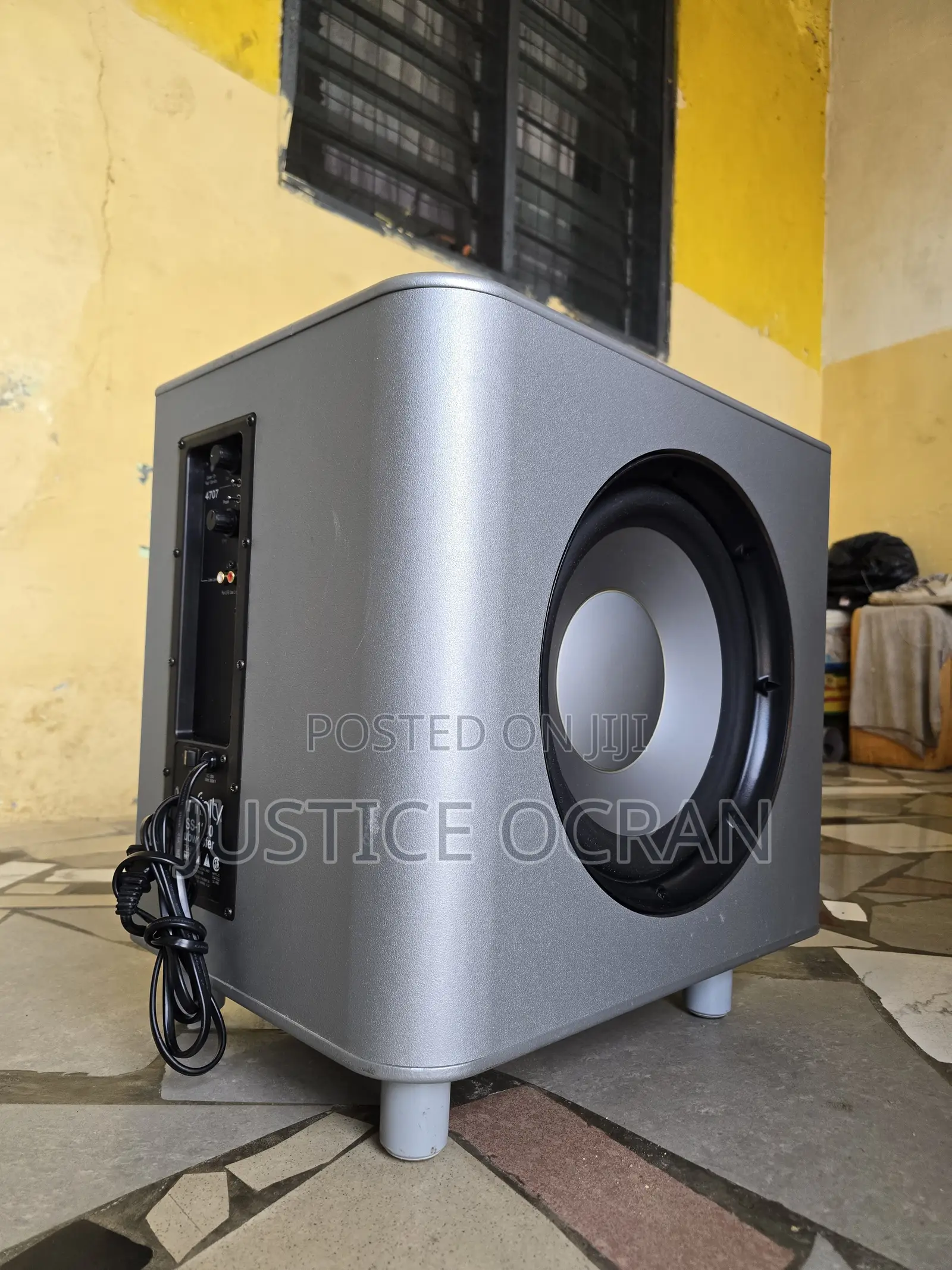 Infinity Active Subwoofer (12 Inches)