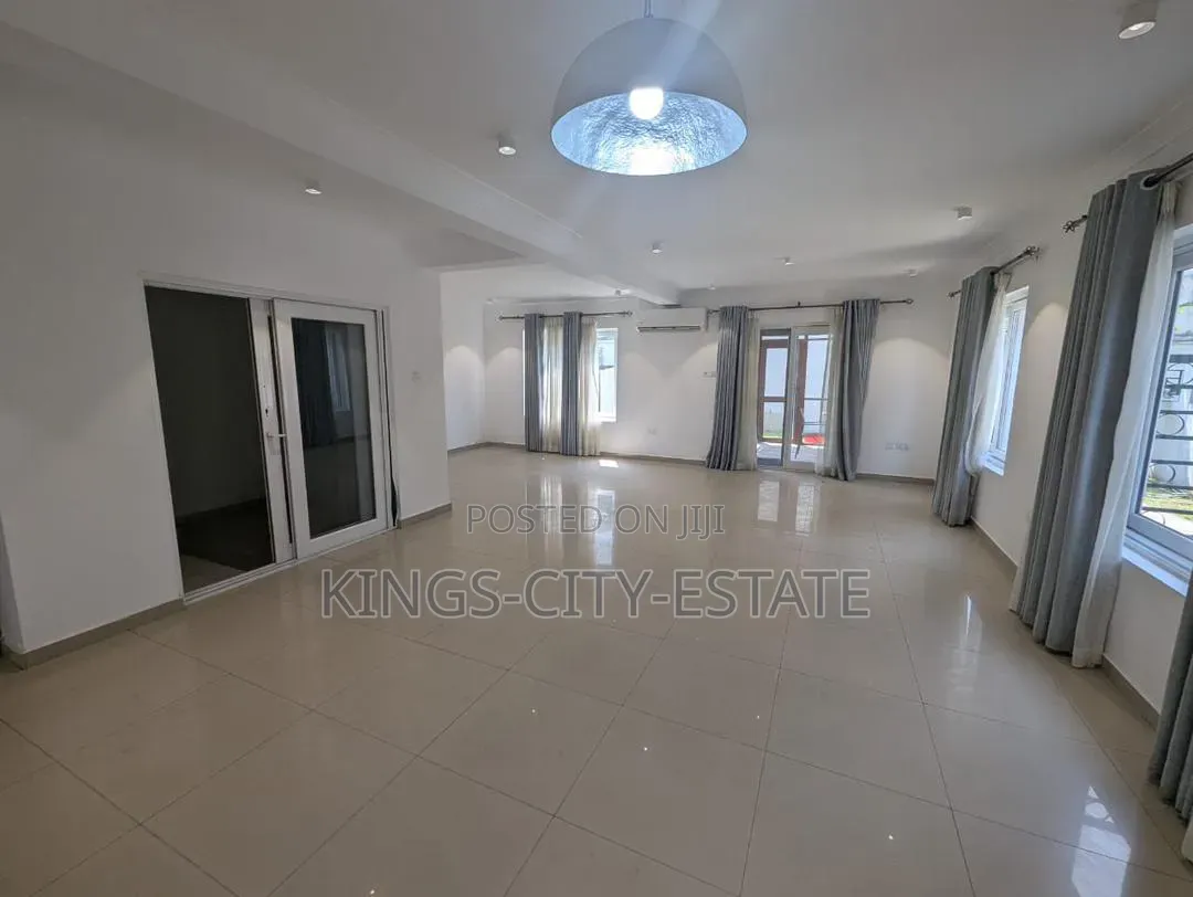 4bdrm House in Cantonment Dvla for rent