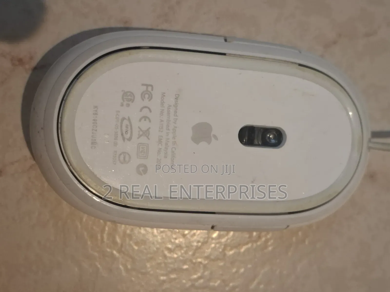 Apple Mighty Mouse (Corded USB Version, Model A1152 / EMC 2058