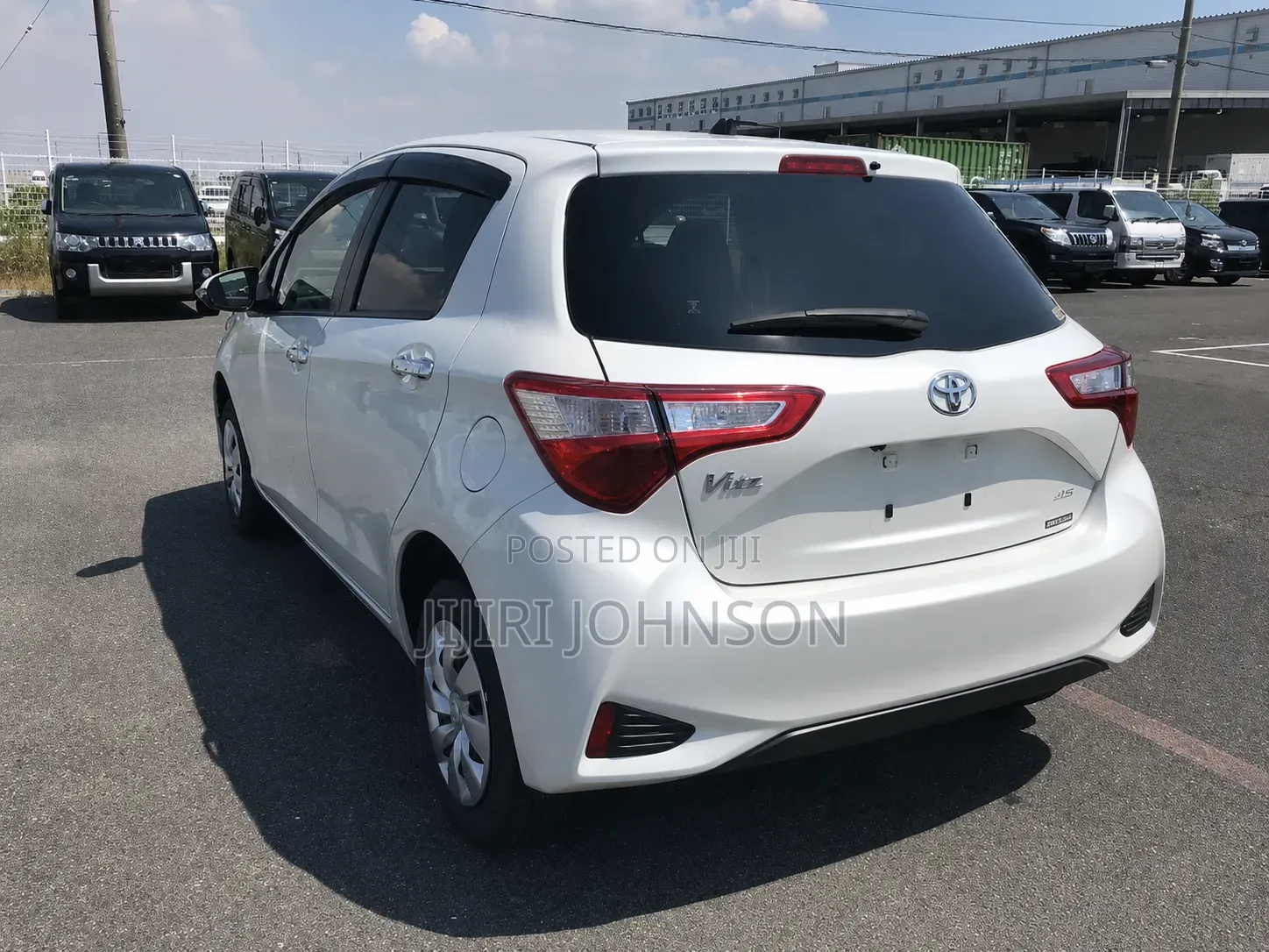 Toyota Vitz 1.3 FWD 5dr 2018 White