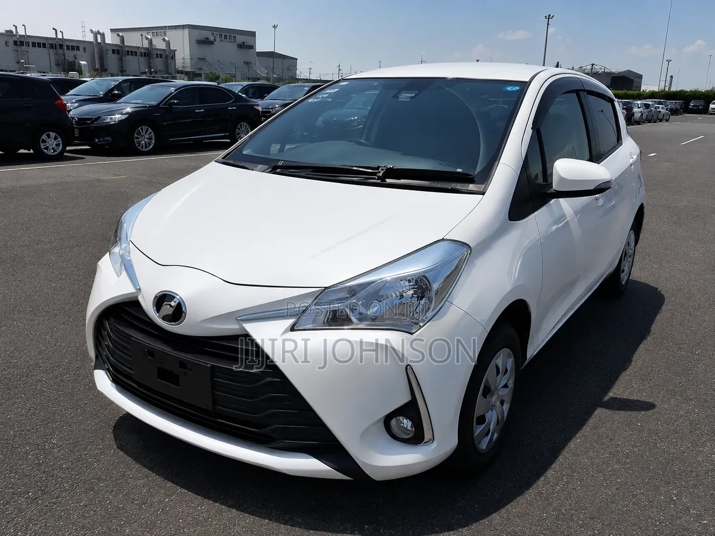 Toyota Vitz 1.3 FWD 5dr 2018 White