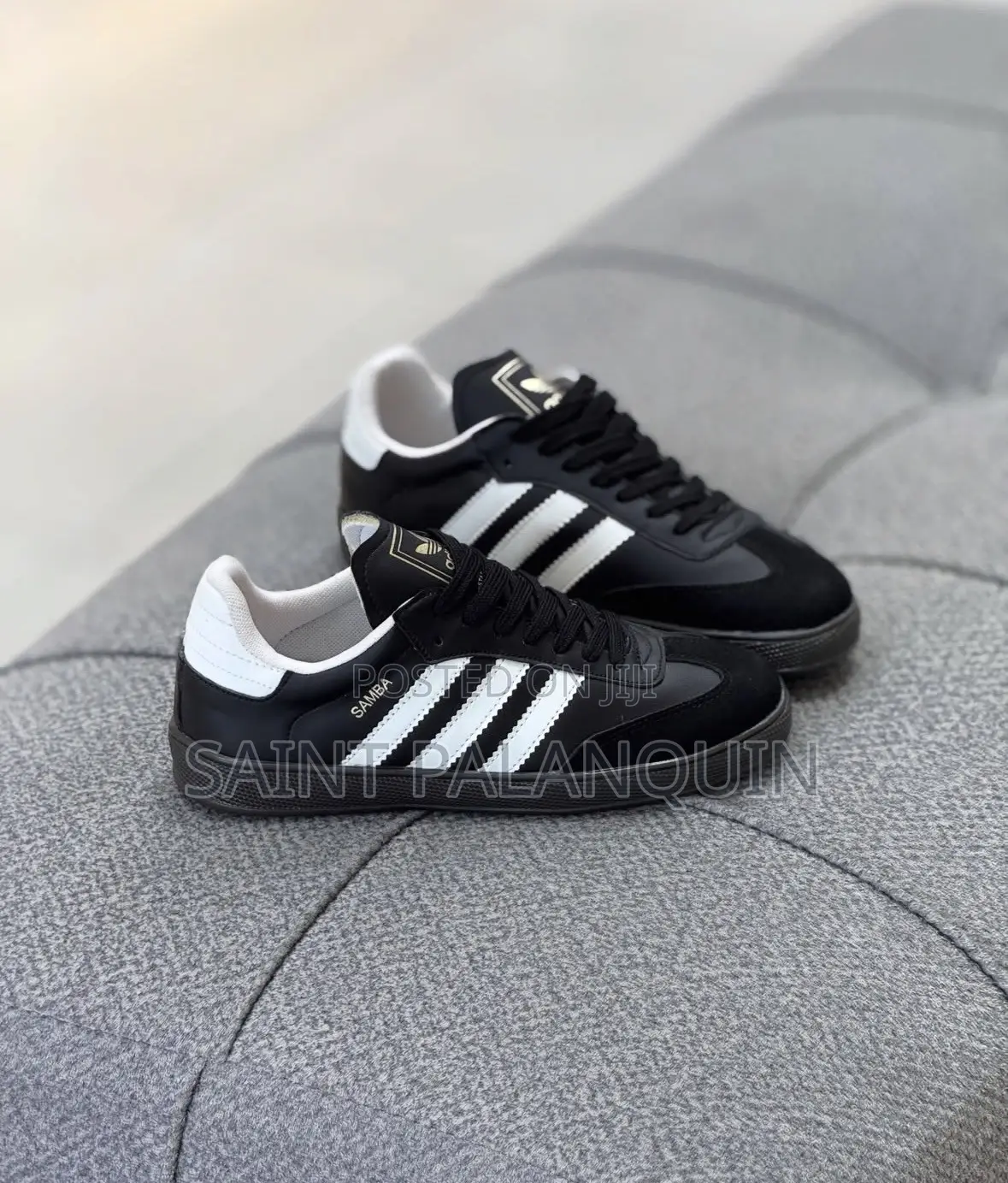 Adidas Samba OG Sneakers in a Dark Navy Blue L