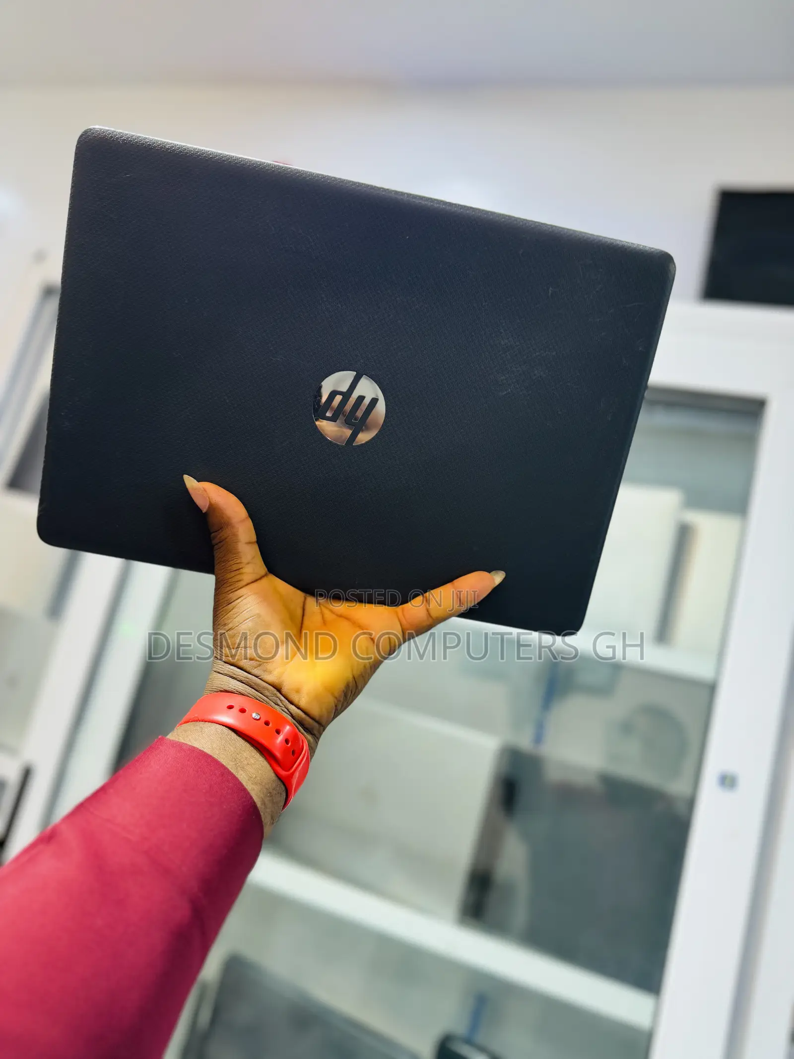 Laptop HP 240 G7 4GB Intel Celeron SSD 128GB