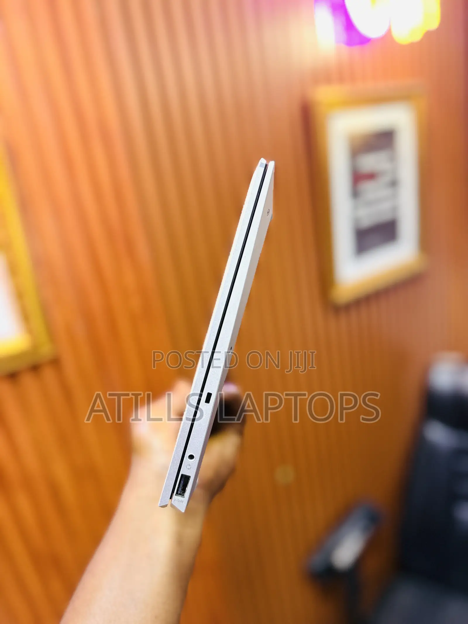 Laptop HP EliteBook 1040 G8 16GB Intel Core i5 SSD 256GB
