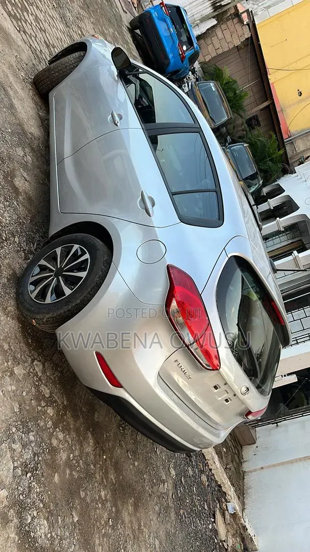 Kia Forte 2018 Silver