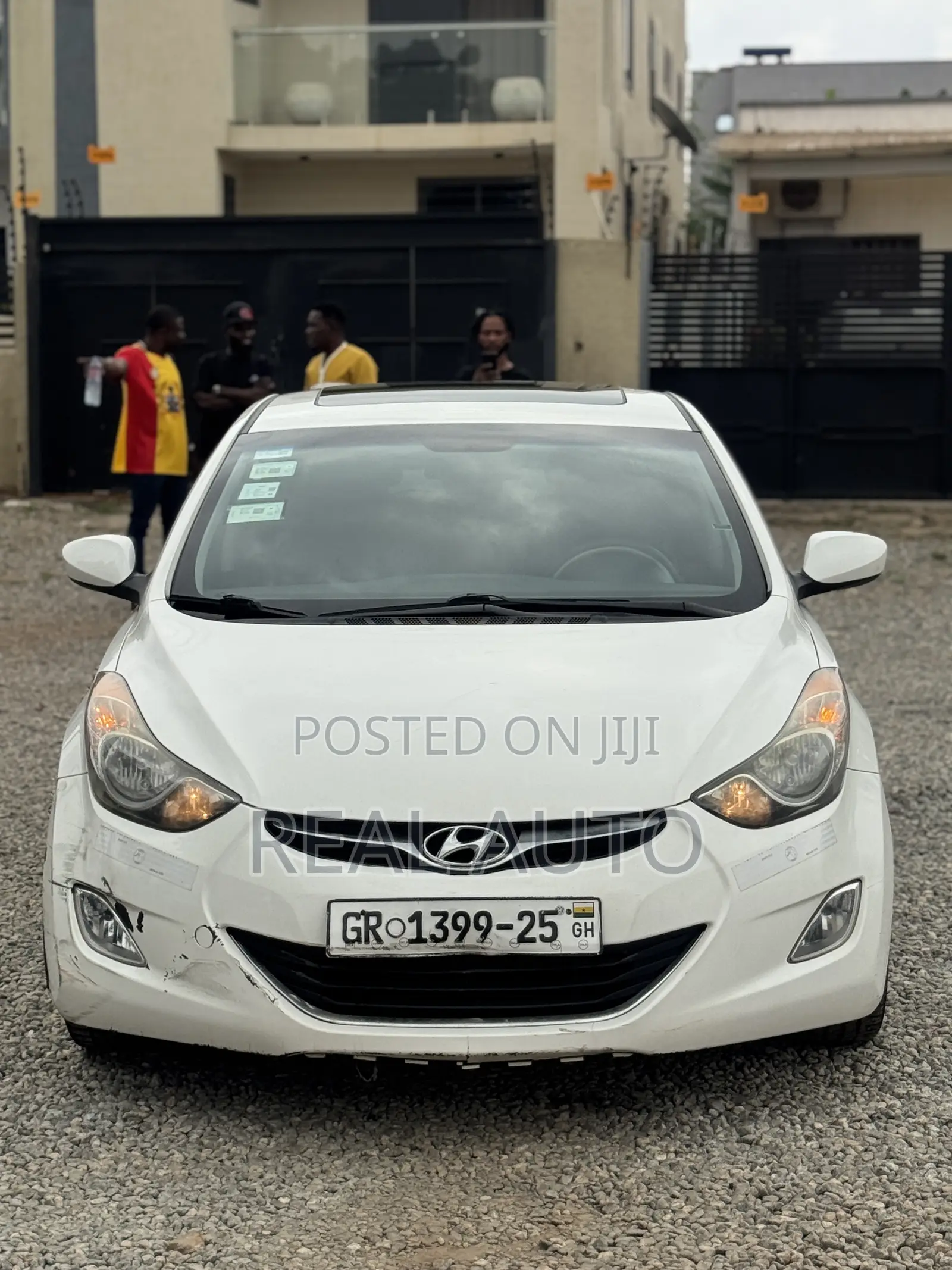 Hyundai Elantra Limited Sedan FWD (1.8L 4cyl 6A) 2013 White