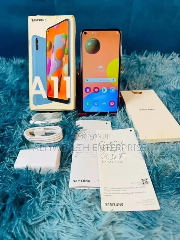 New Samsung Galaxy A11 32 GB Blue