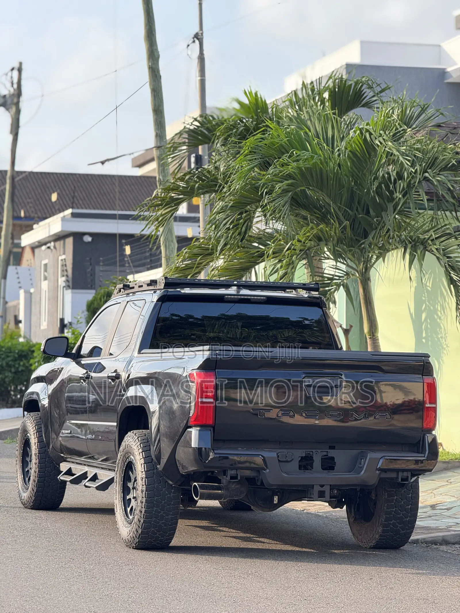 Toyota Tacoma SR5 Double Cab 6' Bed AT 2024 Black