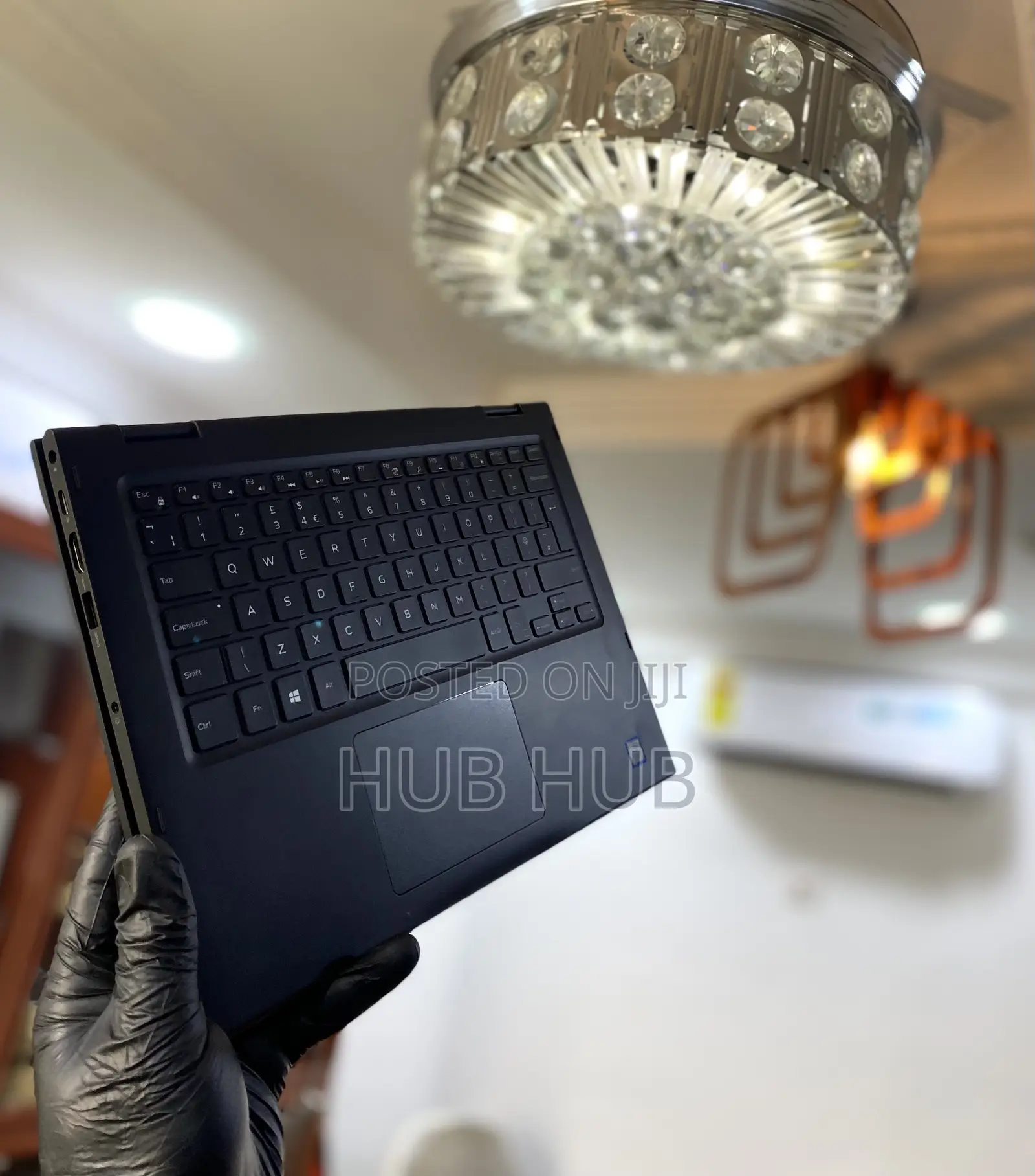 Laptop Dell Latitude 3390 2-in-1 8GB Intel Core i5 SSD 256GB