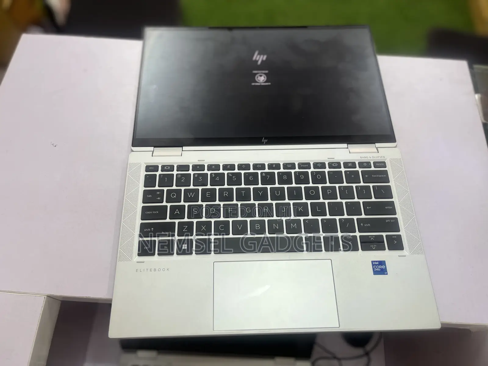 New Laptop HP EliteBook 1030 16GB Intel Core i7 SSD 512GB