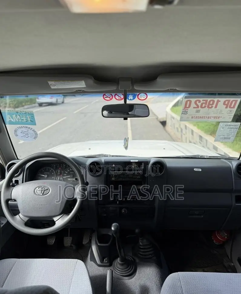 Toyota Land Cruiser 76 Series 2018 White