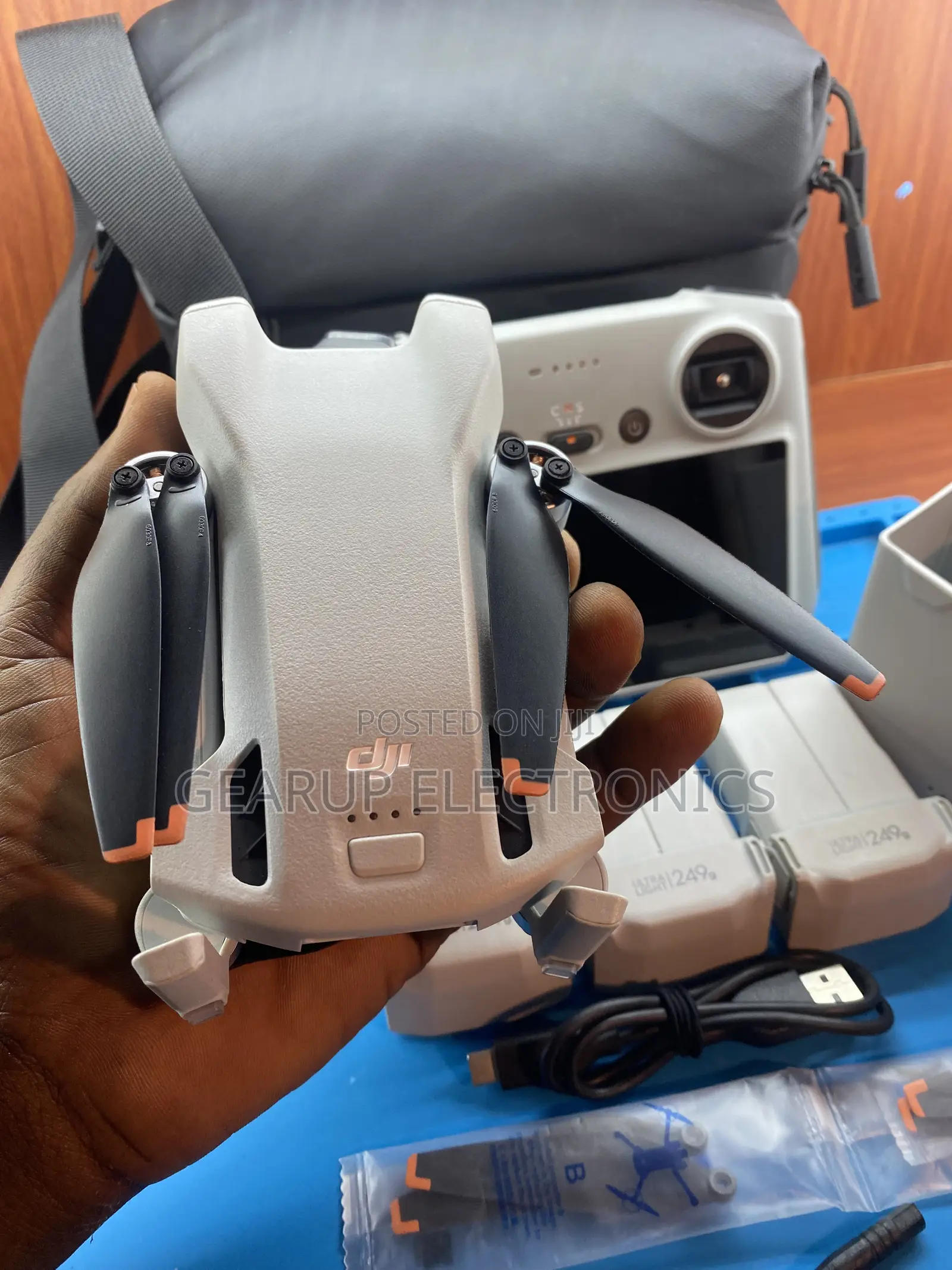 DJI Mini 3 Fly More Combo With Screen Controller