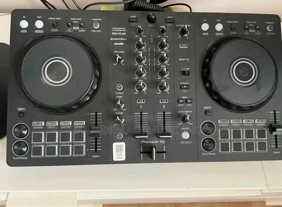Pioneer DJ DDJ-FLX4 2-Channel DJ Controller