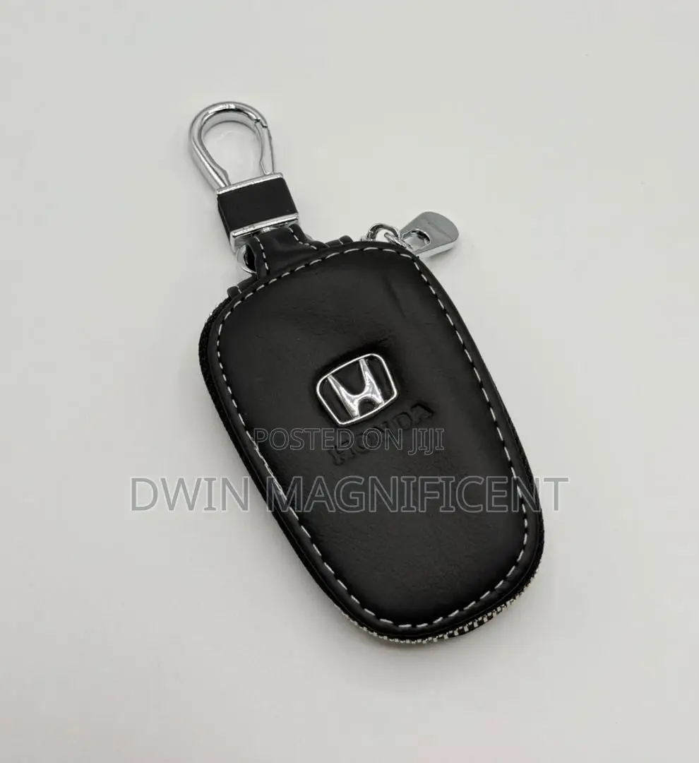 Black Pebbled Leather Zipper Car Key Pouch