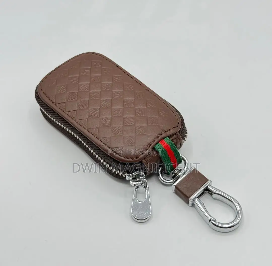 Black Pebbled Leather Zipper Car Key Pouch