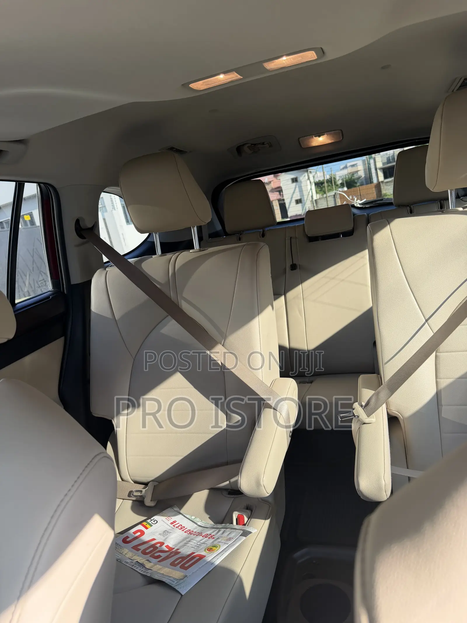 Toyota Highlander XLE 2021 Burgundy