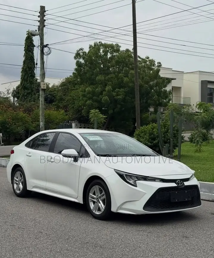 Toyota Corolla 2020 White