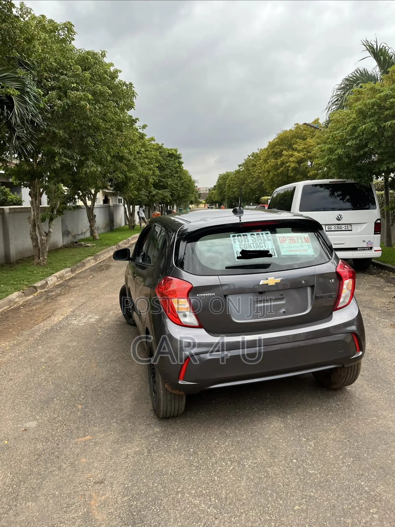 Chevrolet Spark 2016 Gray