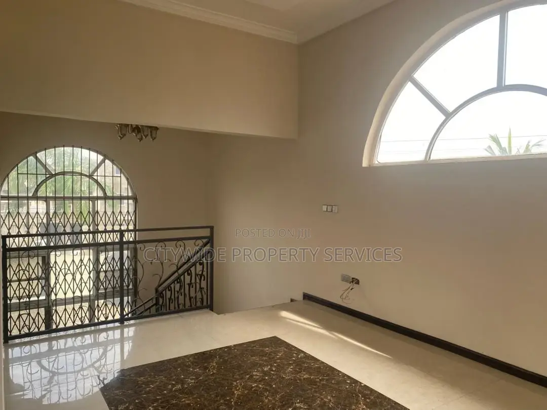 Furnished 5bdrm House in East Legon, American House for rent