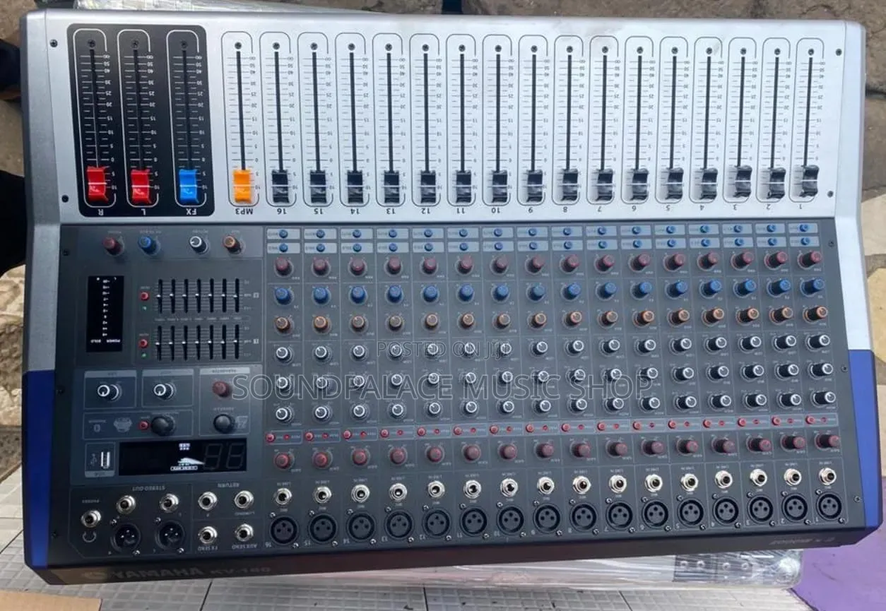 Yamaha KV-160 16-Channel Professional Powered Audio Mixer.