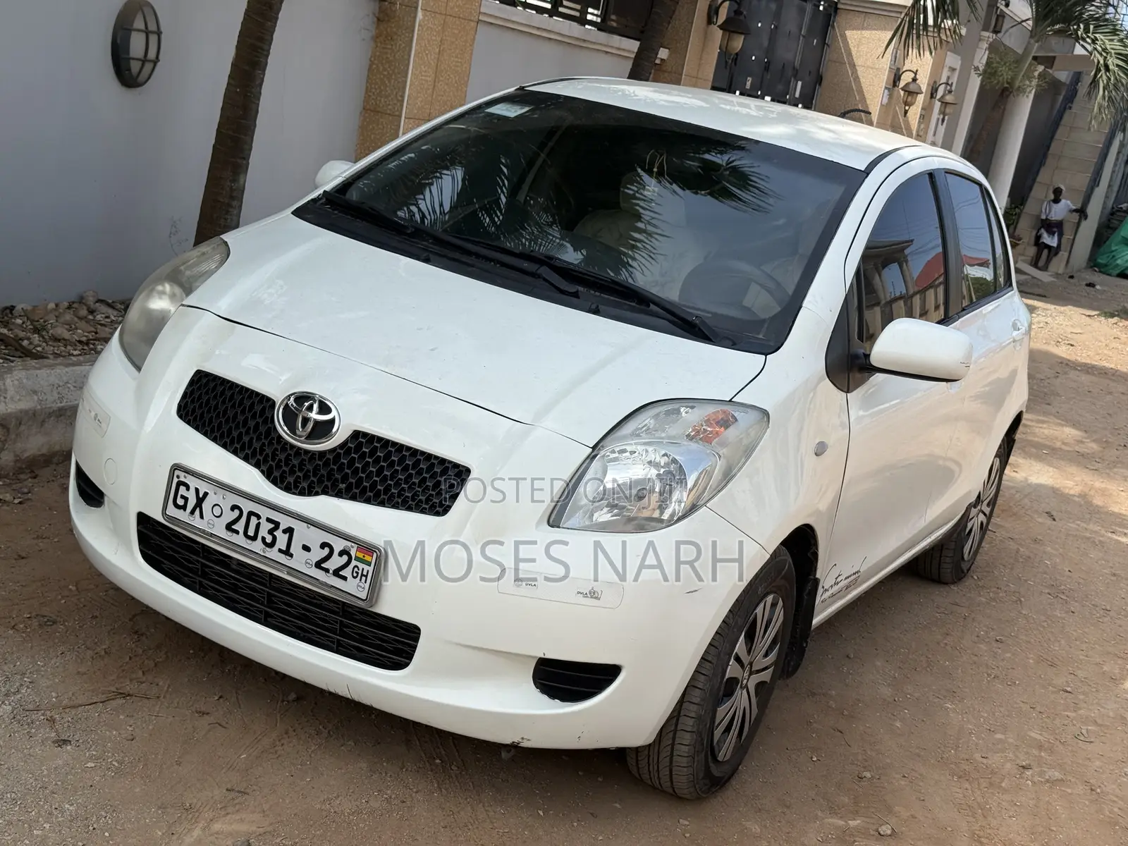 Toyota Yaris 2010 White