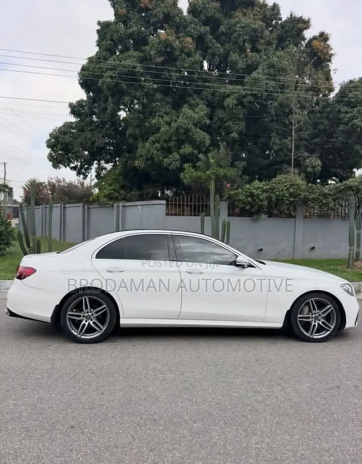 Mercedes-Benz E350 2020 White