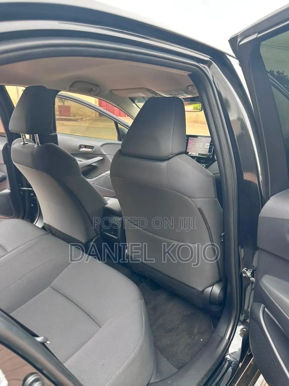 Toyota Corolla LE 2020 Black