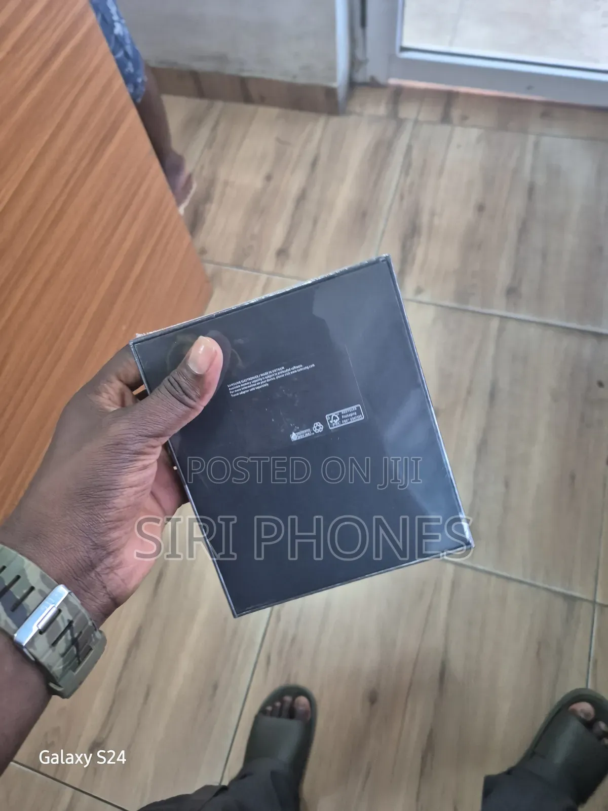 New Samsung Galaxy Z Fold4 256 GB Black