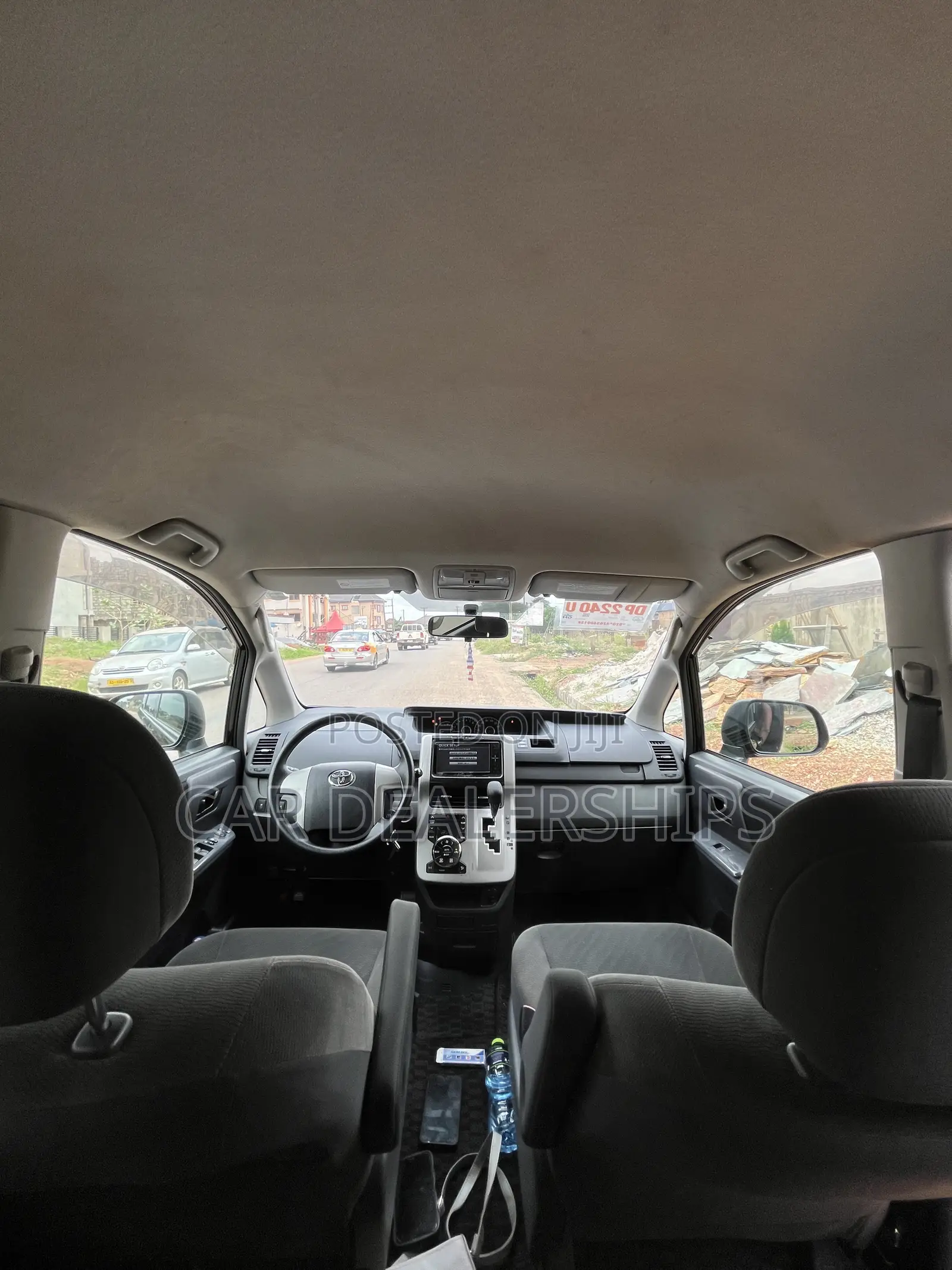 Toyota Voxy 2013 Black