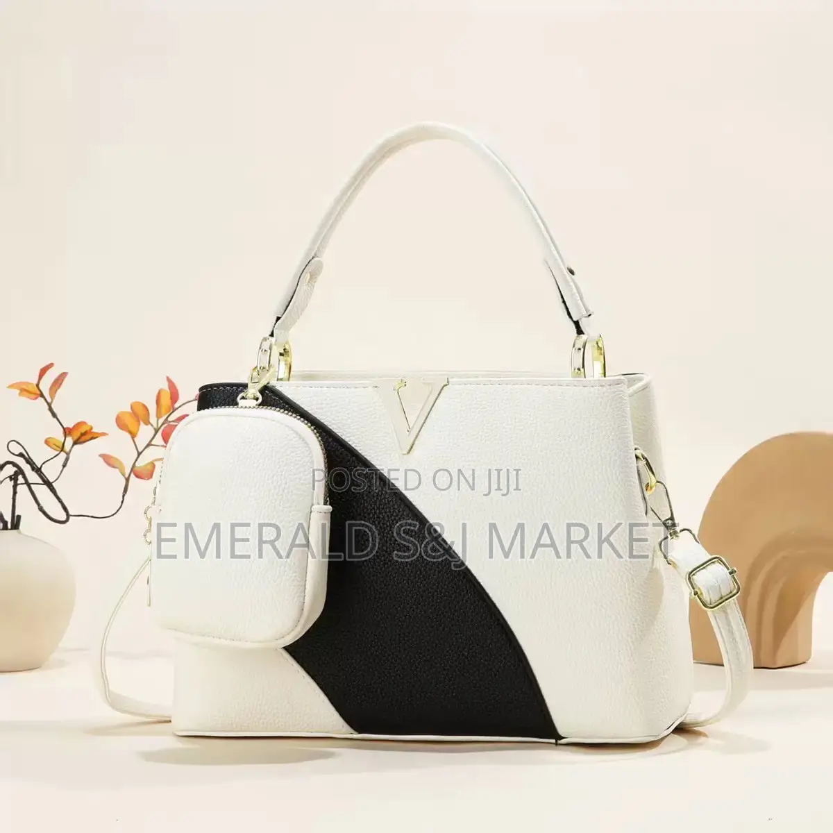 Ladies Hand Bag