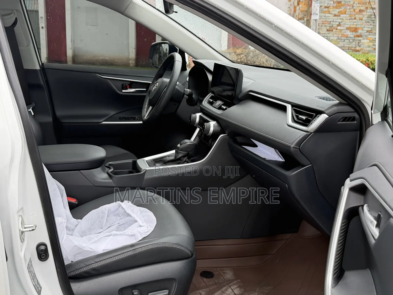 Toyota RAV4 Limited FWD 2023 White