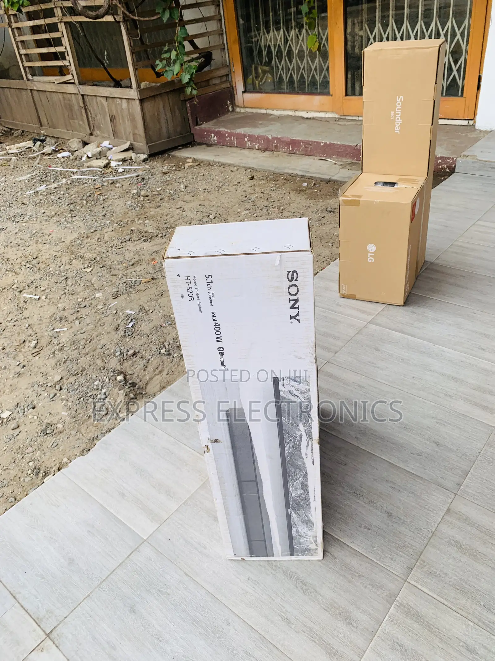 Sony 400W 5.1ch Wireless Home Cinema Soundbar System [HT-S20R]